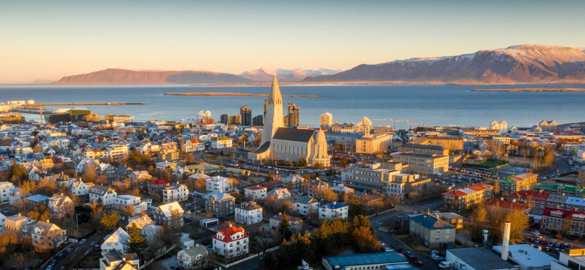 einar-h-reynis-geYUKmAKZp0-unsplash
